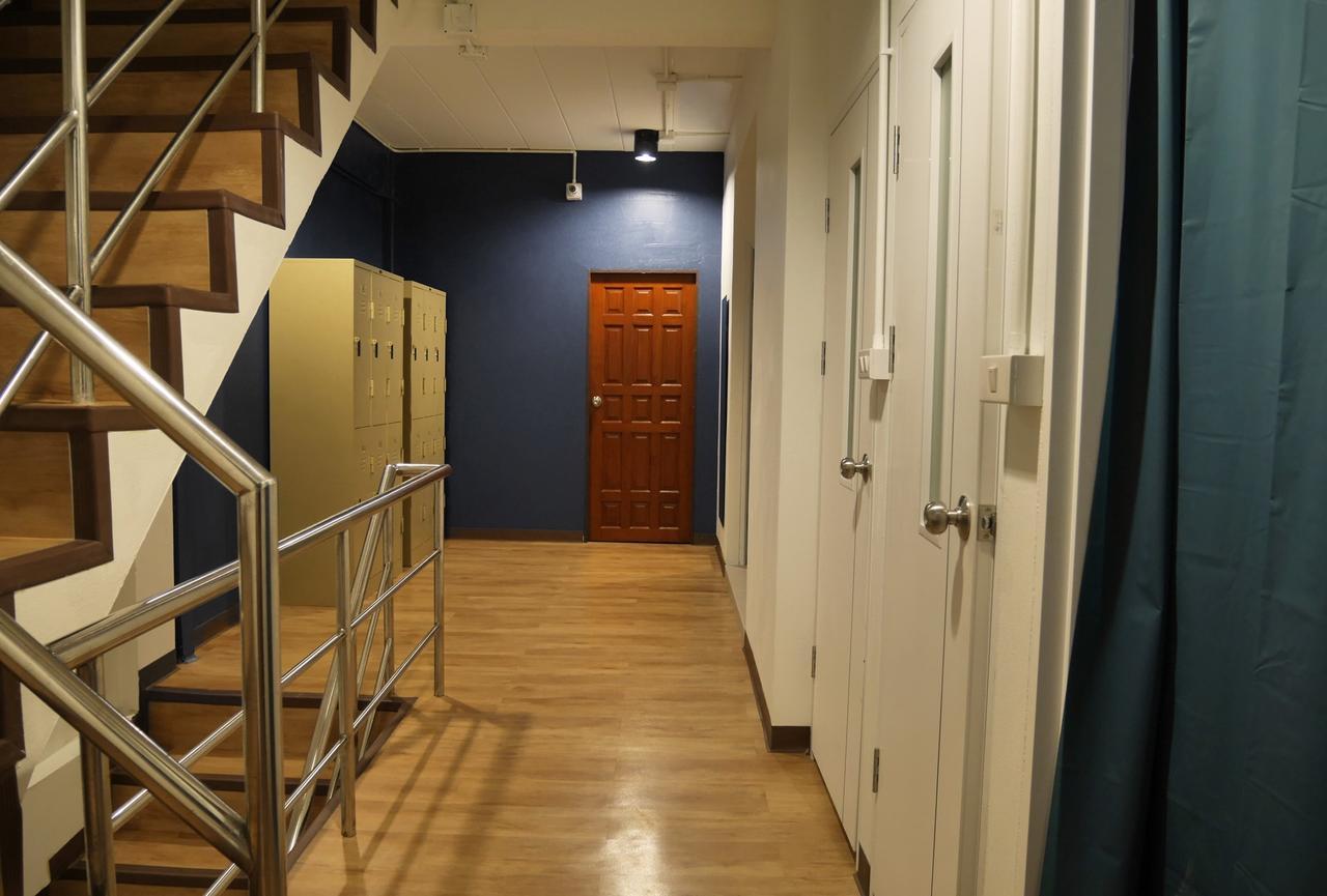 Phresh Hostel Банкок Екстериор снимка